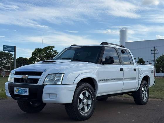 CHEVROLET S10 2.4 ADVANTAGE 4X2 CD 8V FLEX 4P MANUAL